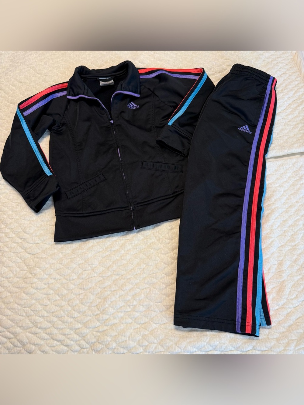 Adidas 3 Stripe Tracksuit Zip up Jacket & Bottoms 2015 Girls Kids Size 6 Black